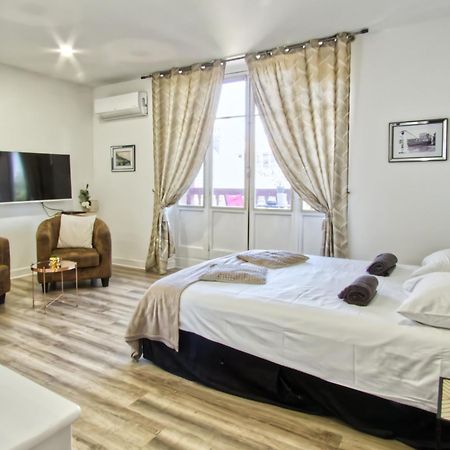 Apartamento Francois 1Er Au Manoir Grenoble Exterior foto